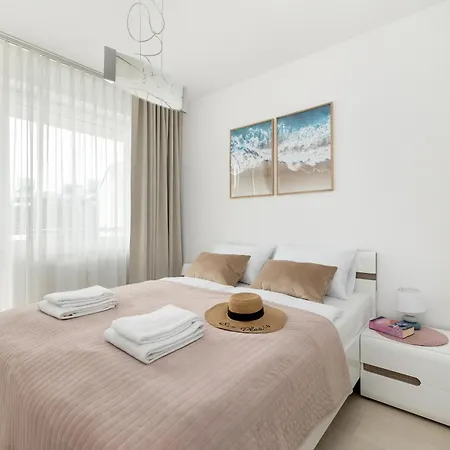Kasprowicza Seaside - Przy Plazy & Prywatny Garaz & Taras Sloneczny & Fitness Apartment