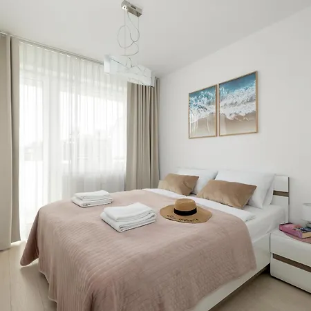 Kasprowicza Seaside - Przy Plazy & Prywatny Garaz & Taras Sloneczny & Fitness Apartment Kolberg