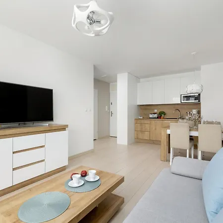 Apartment Kasprowicza Seaside - Przy Plazy & Prywatny Garaz & Taras Sloneczny & Fitness Kolberg